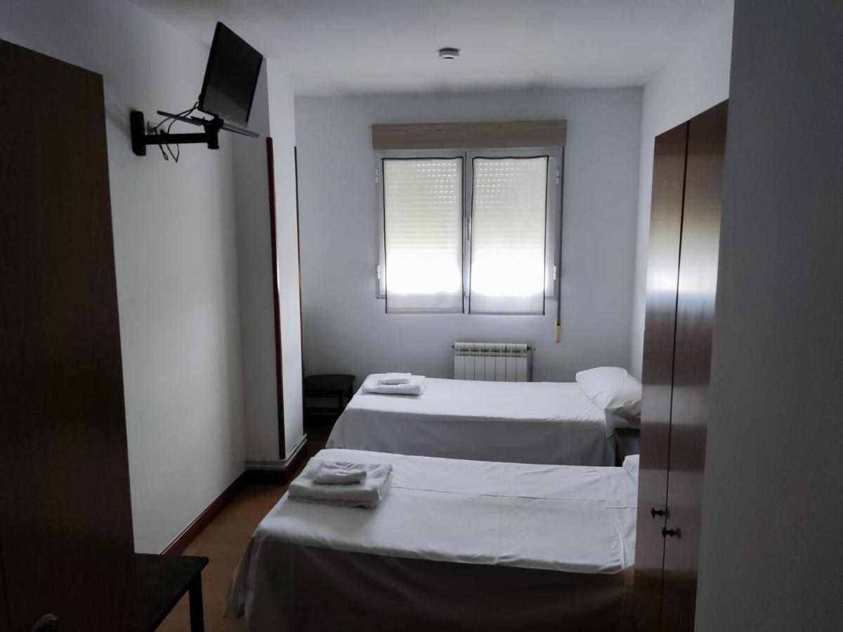 Pension Las Matillas Миранда де Эбро Экстерьер фото