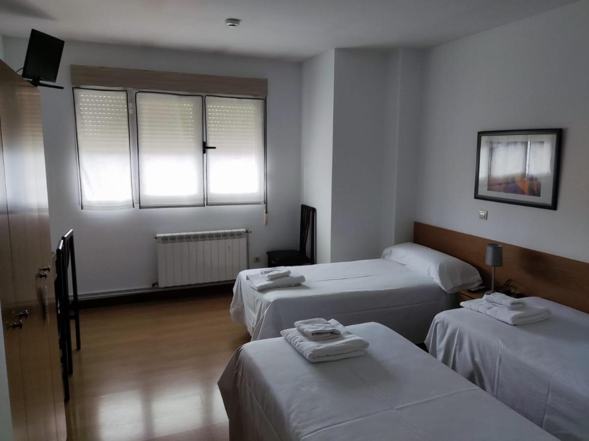 Pension Las Matillas Миранда де Эбро Экстерьер фото